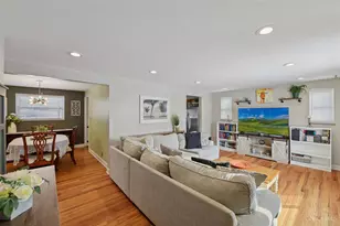 6802 Whitehall Ave, Cincinnati, OH 45230 - Photo 5