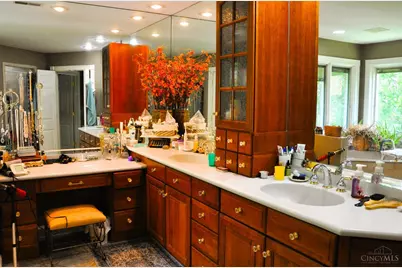 8030 Deershadow Lane, Montgomery, OH 45242 - Photo 35