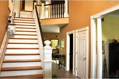 8030 Deershadow Lane, Montgomery, OH 45242 - Photo 3