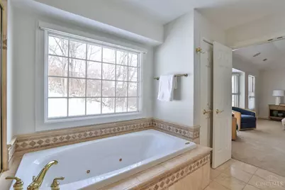 3045 Spencerhill Lane, Cincinnati, OH 45226 - Photo 29