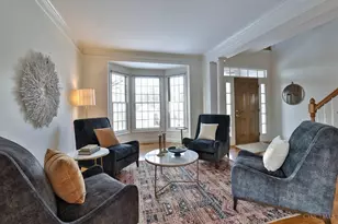 3045 Spencerhill Ln, Cincinnati, OH 45226 - Photo 5