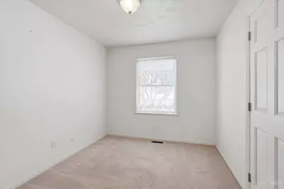 6825 Haggerty Road, Hillsboro, OH 45133 - Photo 9