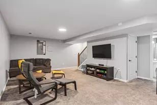 4147 S Gensen Loop, Union Township, OH 45245 - Photo 35