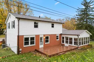 1087 Warren Dr, Wilmington, OH 45177 - Photo 3