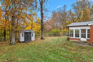 1087 Warren Dr, Wilmington, OH 45177 - Photo 5