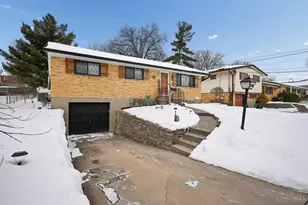 3855 Ridgecombe Dr, Green Township, OH 45248 - Photo 3