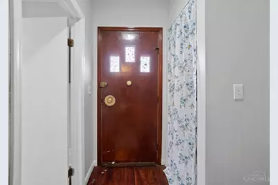 100 Broadway, Loveland, OH 45140 - Photo 5