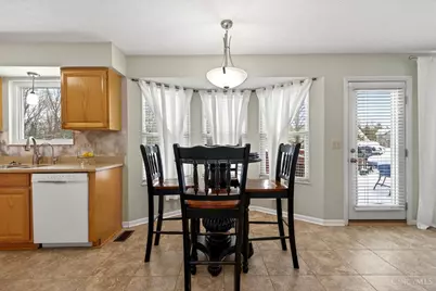 8858 Steeplechase Way, West Chester, OH 45069 - Photo 17