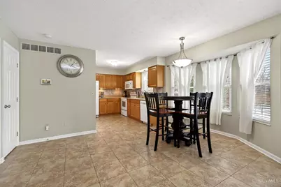 8858 Steeplechase Way, West Chester, OH 45069 - Photo 19