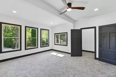 752 S Fred Shuttlesworth Circle, Cincinnati, OH 45229 - Photo 23