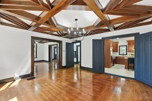 752 S Fred Shuttlesworth Cir, Cincinnati, OH 45229 - Photo 7