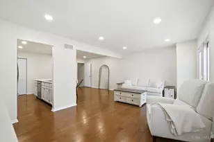 6872 Sandharbor Ct, Hamilton Township, OH 45039 - Photo 11