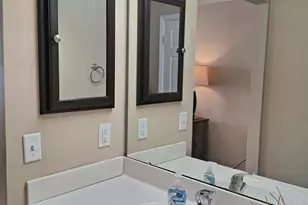 3383 Emerald Lakes Dr, Green Township, OH 45211 - Photo 7