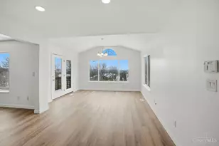 1102 Arbor Springs Dr, Hamilton, OH 45013 - Photo 15