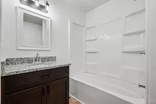 330 Macy Ln, Leesburg, OH 45135 - Photo 15