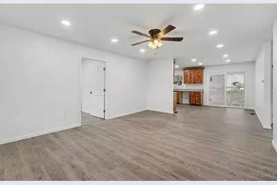 330 Macy Lane, Leesburg, OH 45135 - Photo 5