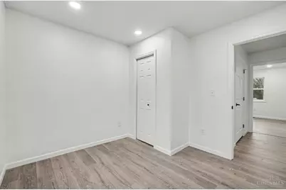 330 Macy Lane, Leesburg, OH 45135 - Photo 13