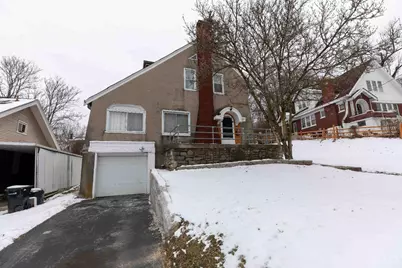 27 Parkwood Place, Cincinnati, OH 45217 - Photo 1