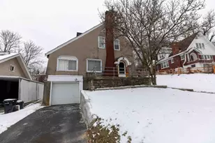 27 Parkwood Pl, Cincinnati, OH 45217 - Photo 1