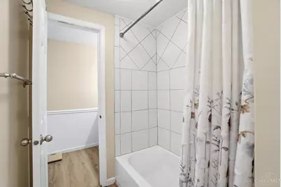 854 Woodlyn Drive S, Cincinnati, OH 45230 - Photo 21