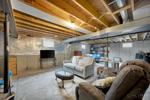 12139 Huntergreen Dr, Colerain Township, OH 45251 - Photo 19