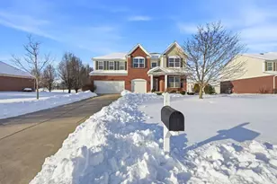 7142 Woodberry Dr, Fairfield Township, OH 45011 - Photo 1