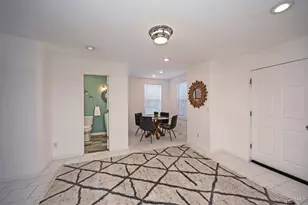 3370 Woodford Rd, Cincinnati, OH 45213 - Photo 15