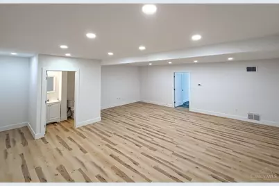 1943 Main Street, Goshen, OH 45122 - Photo 5