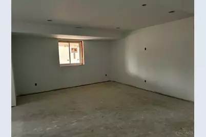 2121 Clough Chase Drive, Anderson Township, OH 45244 - Photo 15