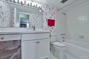 2444 Madison Rd, Cincinnati, OH 45208 - Photo 25