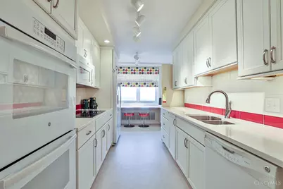 2444 Madison Road #1908, Cincinnati, OH 45208 - Photo 15