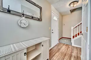 7046 Brady Ct, Liberty Township, OH 45044 - Photo 7