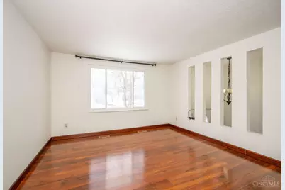 1248 Komura Court, Forest Park, OH 45240 - Photo 5