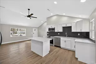 60 S Orchard Cir, Blanchester, OH 45107 - Photo 7