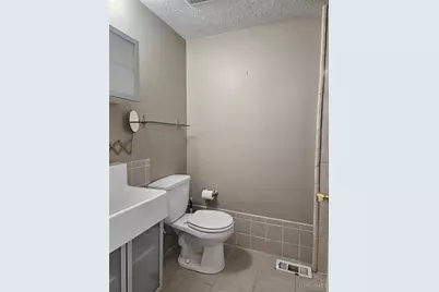 10853 Lake Thames Drive, Sycamore Township, OH 45242 - Photo 13