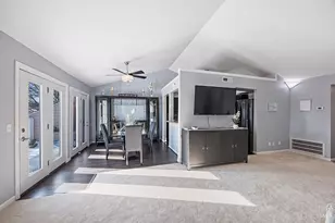 6289 Eagles Lake Dr, Cincinnati, OH 45248 - Photo 13