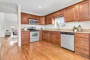 8837 Montgomery Rd, Sycamore Township, OH 45236 - Photo 3