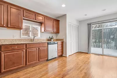 8837 Montgomery Road, Sycamore Township, OH 45236 - Photo 5