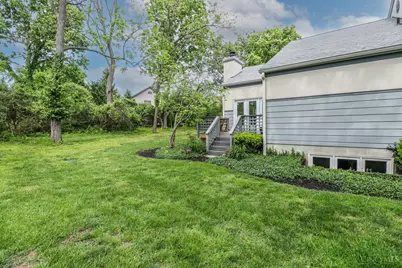 8837 Montgomery Road, Sycamore Township, OH 45236 - Photo 25