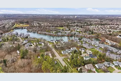 758 Stoneharbor Lane, Hamilton Township, OH 45039 - Photo 9