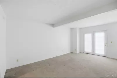 758 Stoneharbor Lane, Hamilton Township, OH 45039 - Photo 15