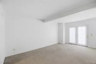 758 Stoneharbor Ln, Hamilton Township, OH 45039 - Photo 15