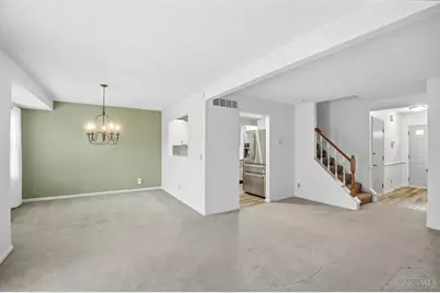 758 Stoneharbor Lane, Hamilton Township, OH 45039 - Photo 13