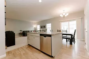 3297 Cres Falls Way, Maineville, OH 45039 - Photo 7