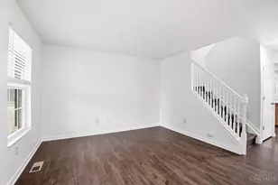 637 Ellen Dr, Union Township, OH 45255 - Photo 7