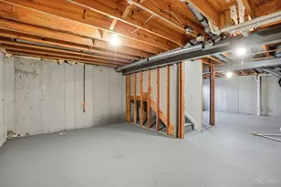 637 Ellen Dr, Union Township, OH 45255 - Photo 47