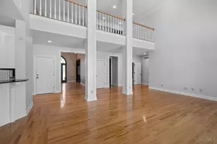 6580 Oasis Dr, Miami Township, OH 45140 - Photo 7