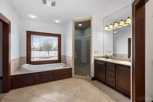 6580 Oasis Dr, Miami Township, OH 45140 - Photo 29