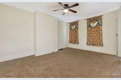 279 Renner Street, Cincinnati, OH 45214 - Photo 5