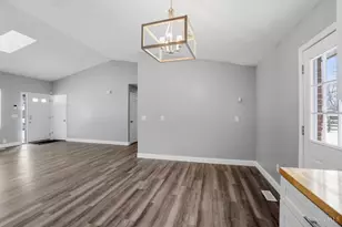 1573 Orchard Valley Dr, Miami Township, OH 45150 - Photo 11